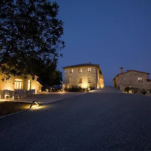 Il Castagno Wine & Agroturismo Siena